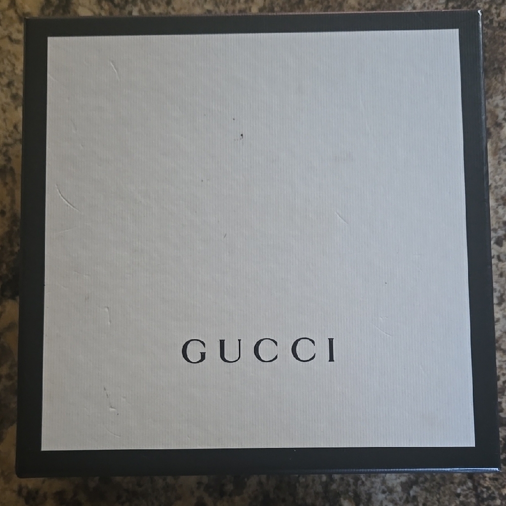 Gucci Black and White Gift Box